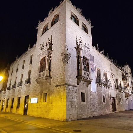 Mia Suites I Centro Historico - Parking & Wifi Free Burgo Extérieur photo