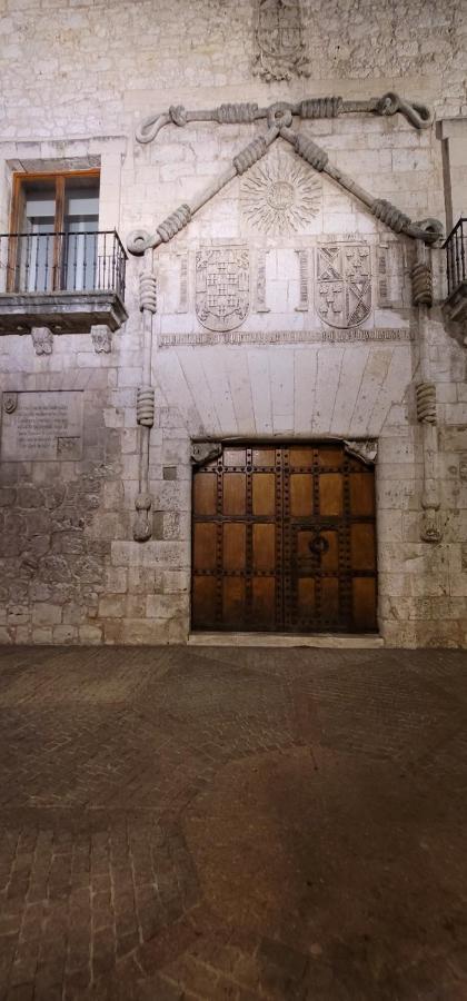 Mia Suites I Centro Historico - Parking & Wifi Free Burgo Extérieur photo
